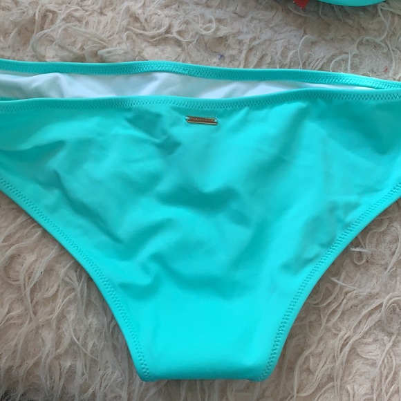 VICTORIA SECRET BIKINI SET NWT - Picture 3 of 13